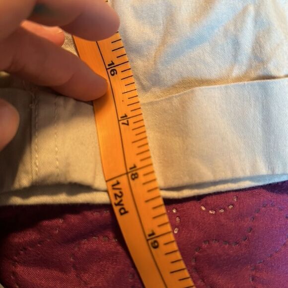 Karen Scott tan shorts - size 12 - elastic at top on sides only - Picture 6 of 7